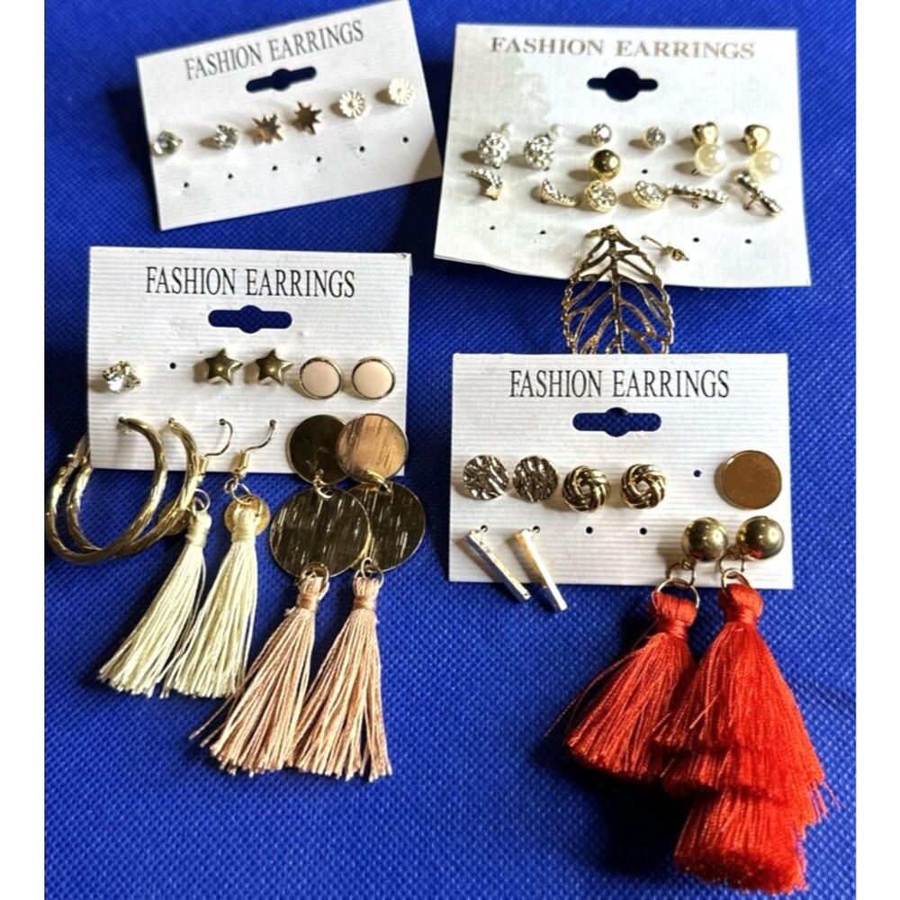 earrings lot 16 Pr + 3 Singles 3 Pr Dangle + 1 Pr Hoops Stars Moon Bling